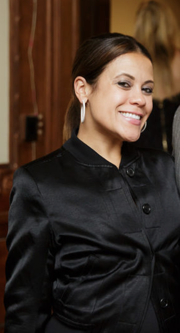 Headshot of Gabriela Palmieri