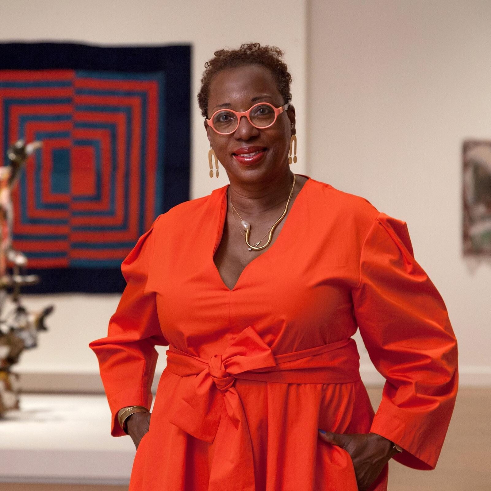 Valerie Cassel Oliver headshot