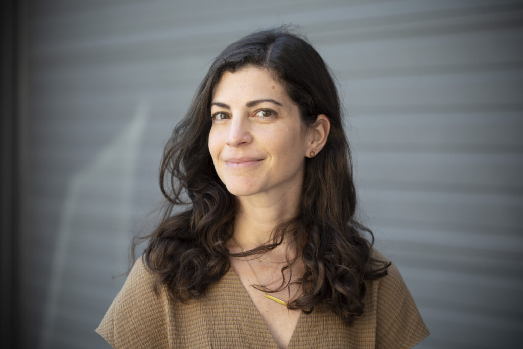 Ionit Behar headshot